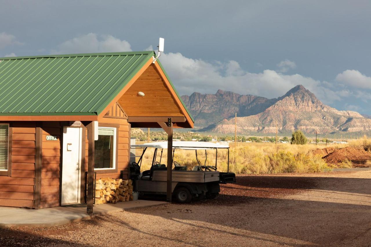 Gooseberry Lodges Zion National Park Area Apple Valley ภายนอก รูปภาพ