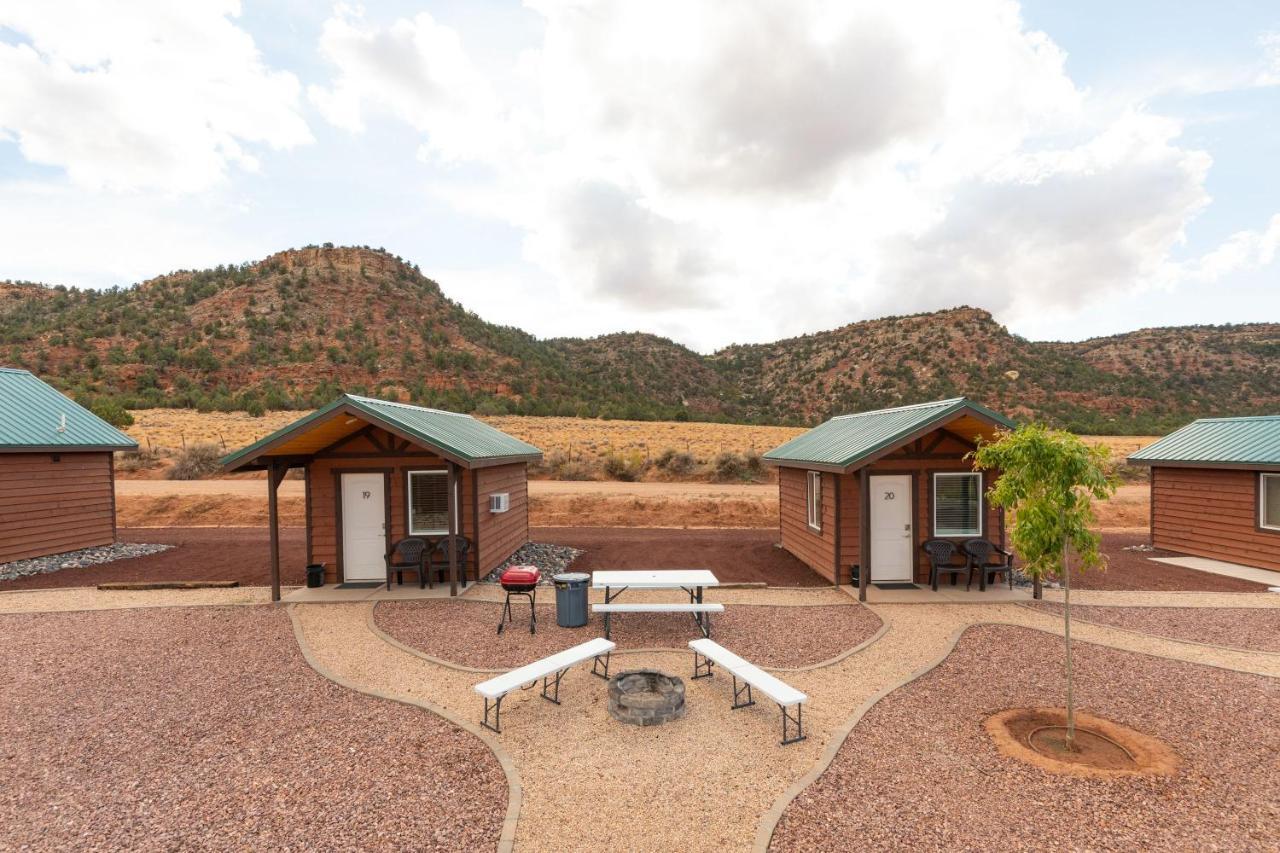 Gooseberry Lodges Zion National Park Area Apple Valley ภายนอก รูปภาพ