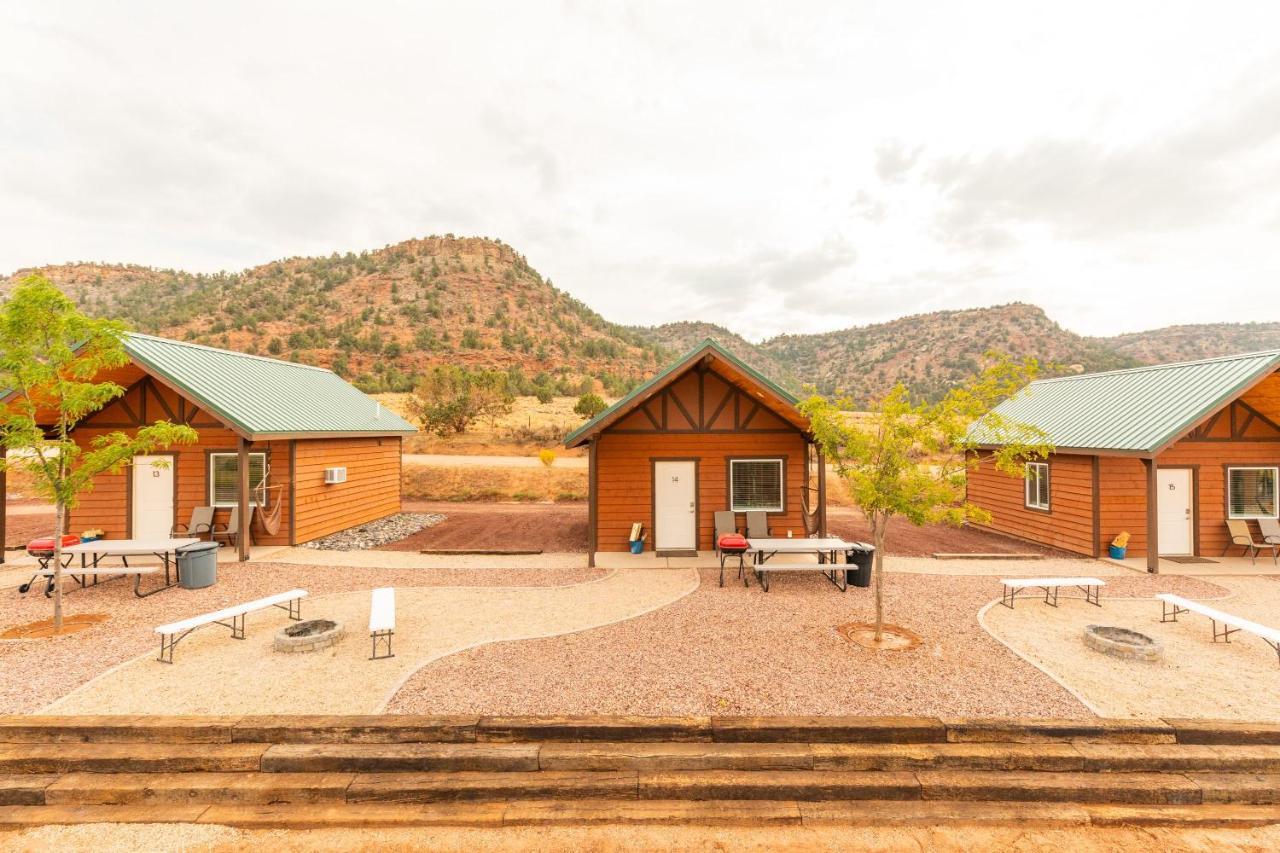 Gooseberry Lodges Zion National Park Area Apple Valley ภายนอก รูปภาพ
