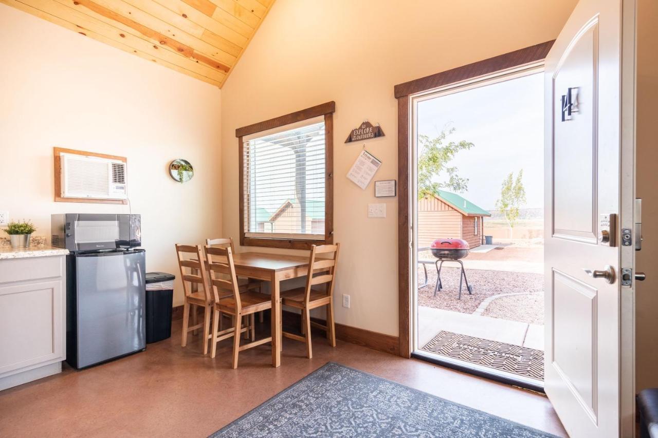 Gooseberry Lodges Zion National Park Area Apple Valley ภายนอก รูปภาพ
